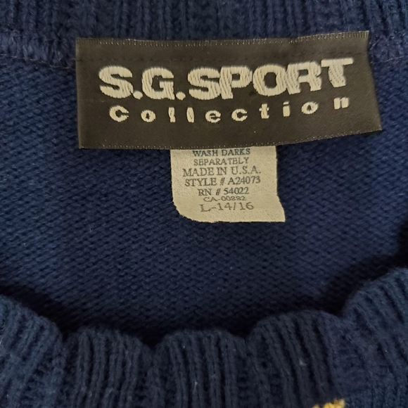 Vintage 90s Floral Tapestry Scallop Neck Sweater Top - Picture 2 of 5